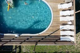 Beachfront, Huge Deck and Private Heated Pool