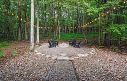 Private, Cozy and Close to Everything!